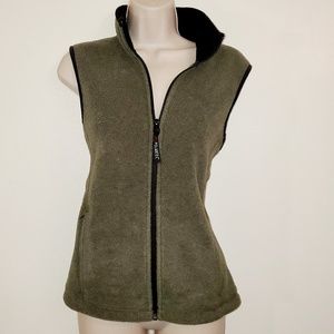 Eddie Bauer fleece vest olive green